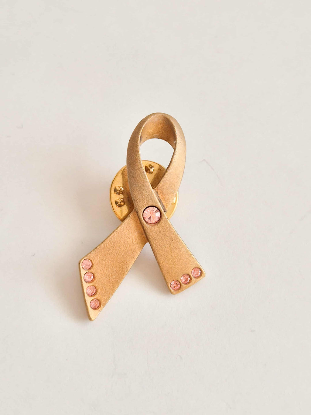 AVON vintažinė sagė su rožiniais kristalais