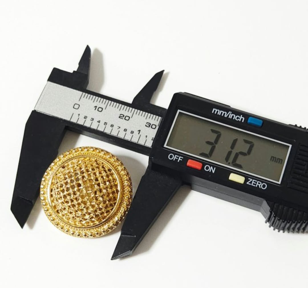 Apvalaus klipso skersmuo matuojamas slankmačiu, 31,2 mm
