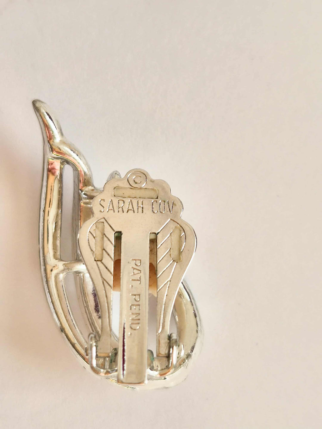 Sarah Coventry Vintažinis Komplektukas - Sagė ir klipsai