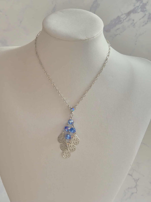 "1928"  Kaklo papuošalas su mėlynais kristalais