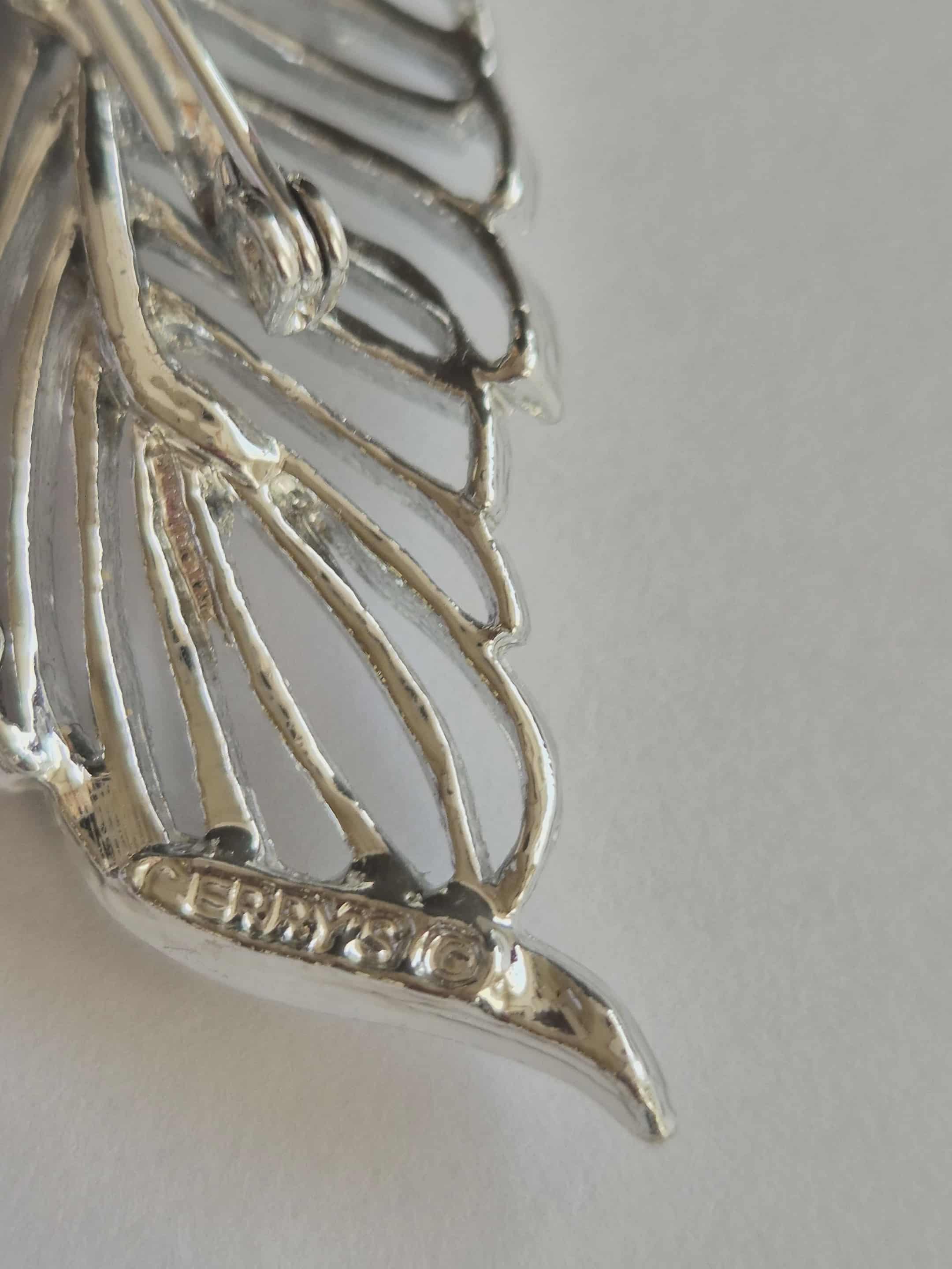 Vintažinė Gerry's  sagė